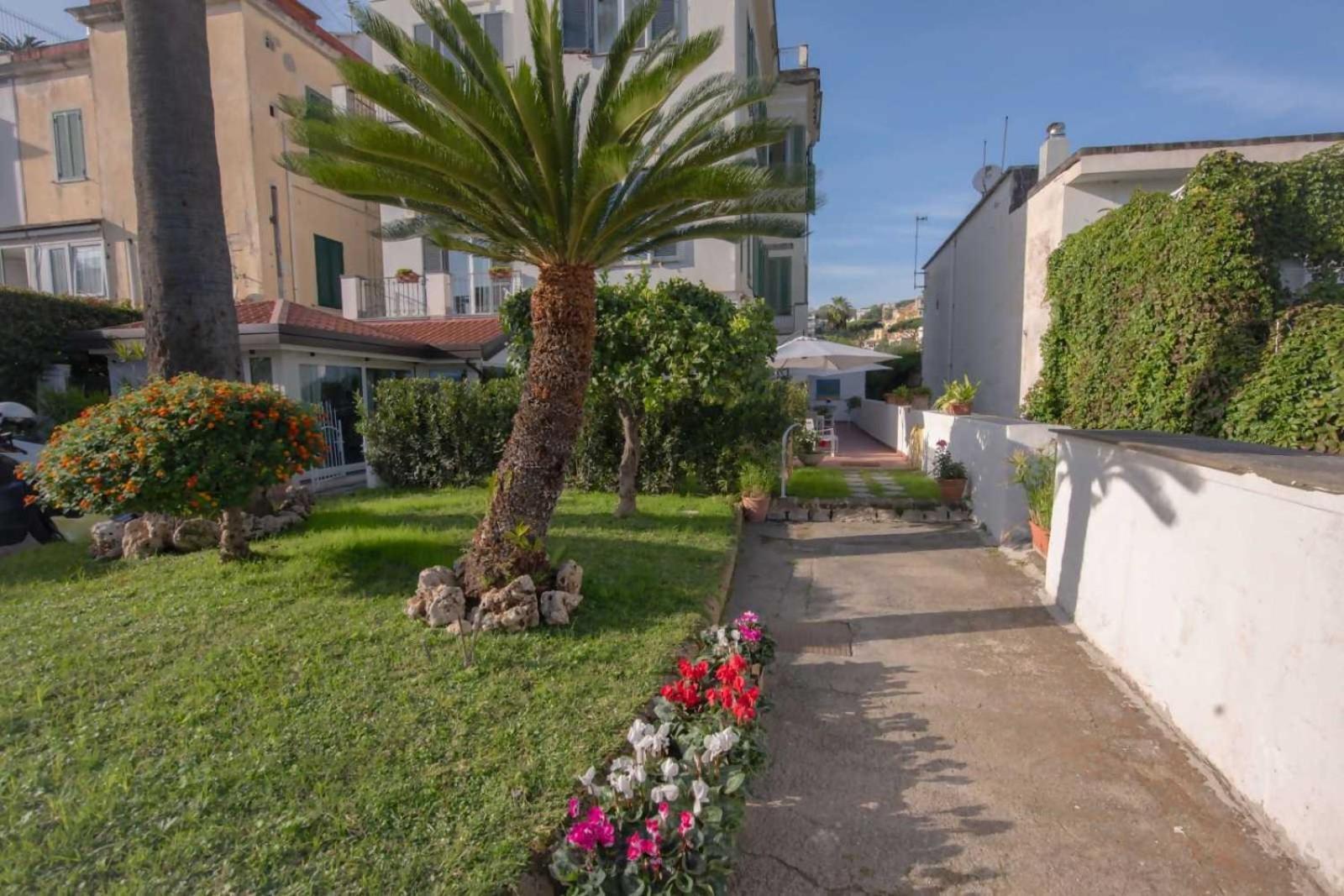 Casa Giulia Azzurra Naples